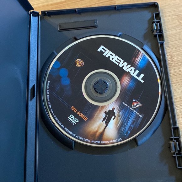 Firewall w/Harrison Ford & Paul Bettany DVD - Picture 3 of 5